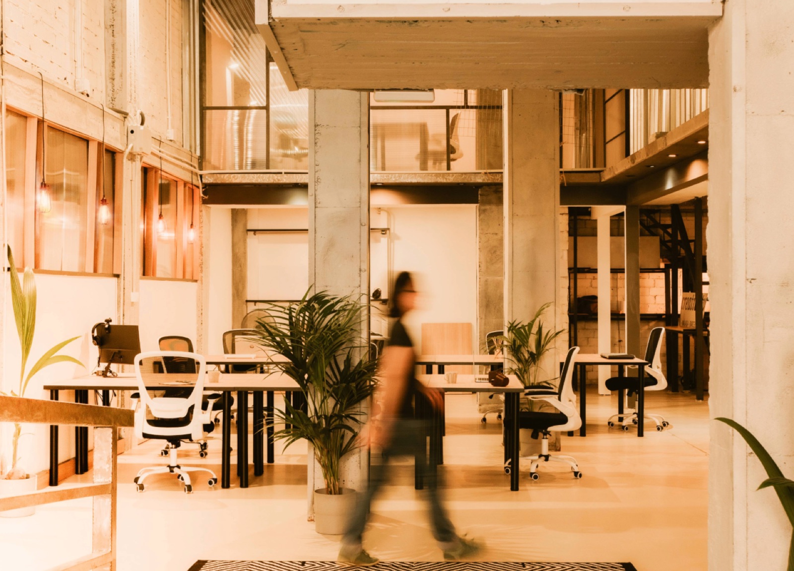 Espacio presencial de Neurona Center en Calle Victoria 50, en el centro de Málaga